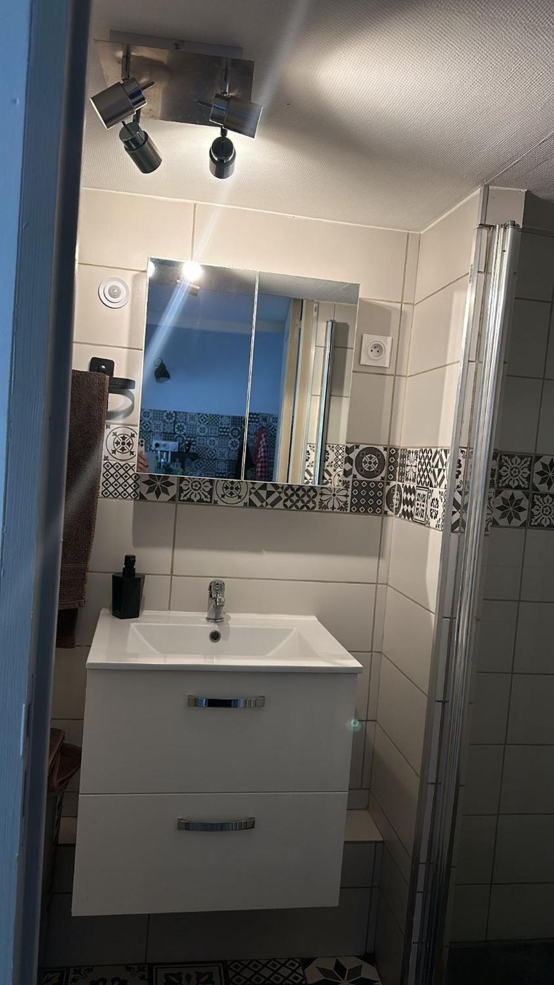 Chez Ben Avec Tout Le Confort Clim Wifi Netflix Gratuit Castres  Exteriér fotografie