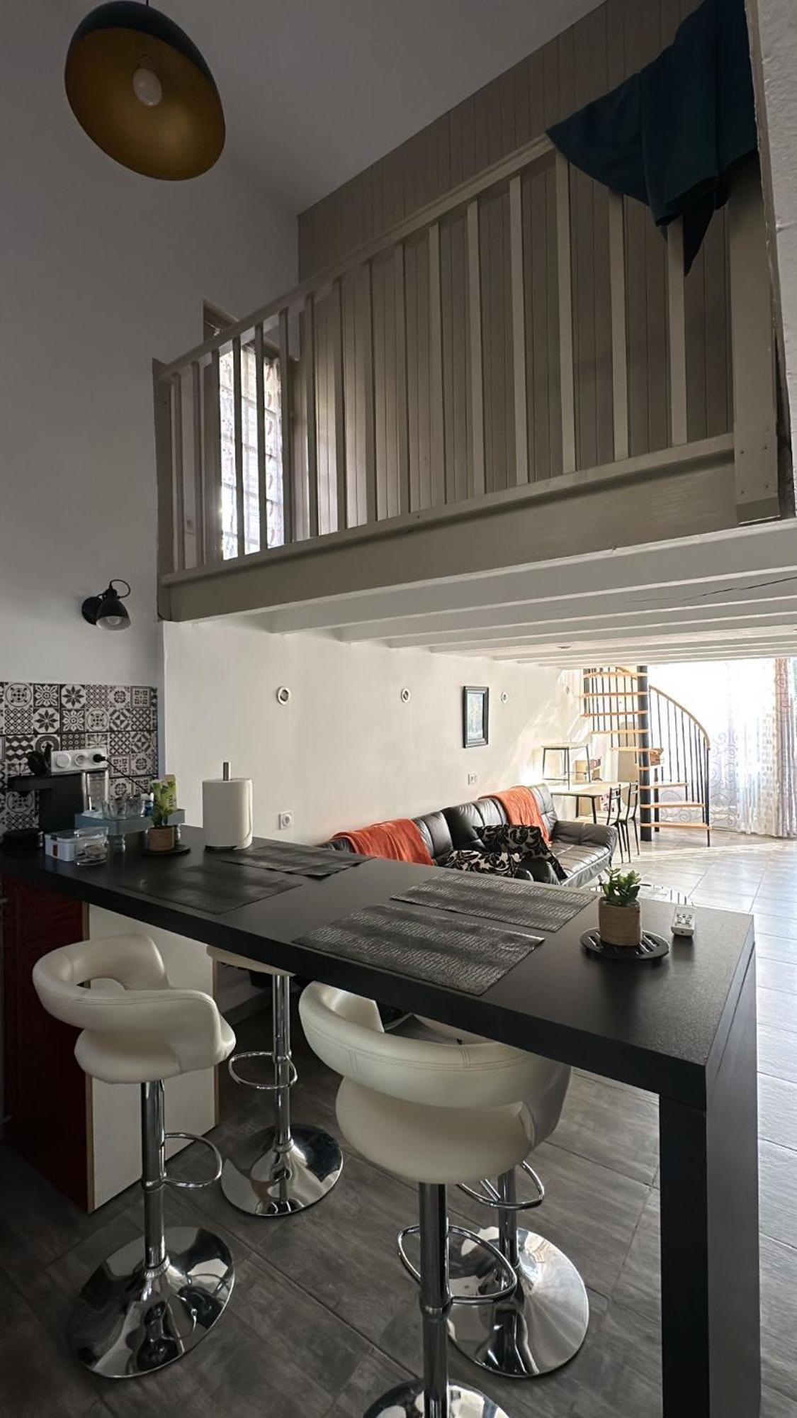 Chez Ben Avec Tout Le Confort Clim Wifi Netflix Gratuit Castres  Exteriér fotografie