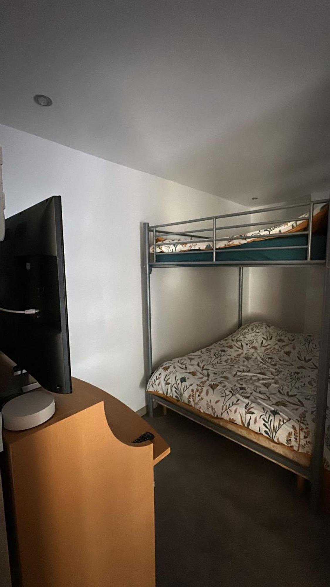 Chez Ben Avec Tout Le Confort Clim Wifi Netflix Gratuit Castres  Exteriér fotografie