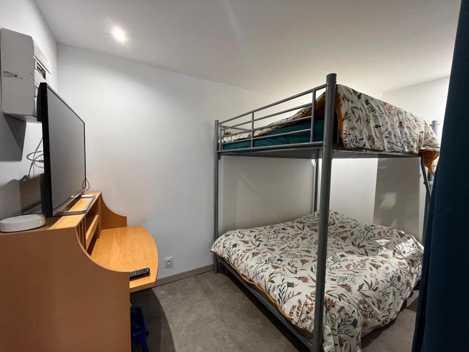 Chez Ben Avec Tout Le Confort Clim Wifi Netflix Gratuit Castres  Exteriér fotografie